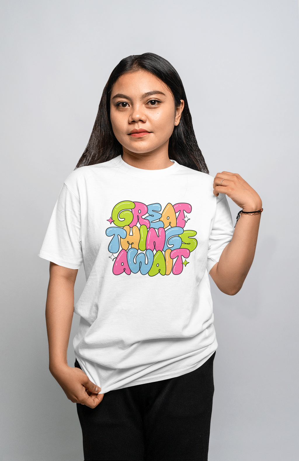 VEnhance WOMEN'S T-SHIRT Great Things Await T-Shirt